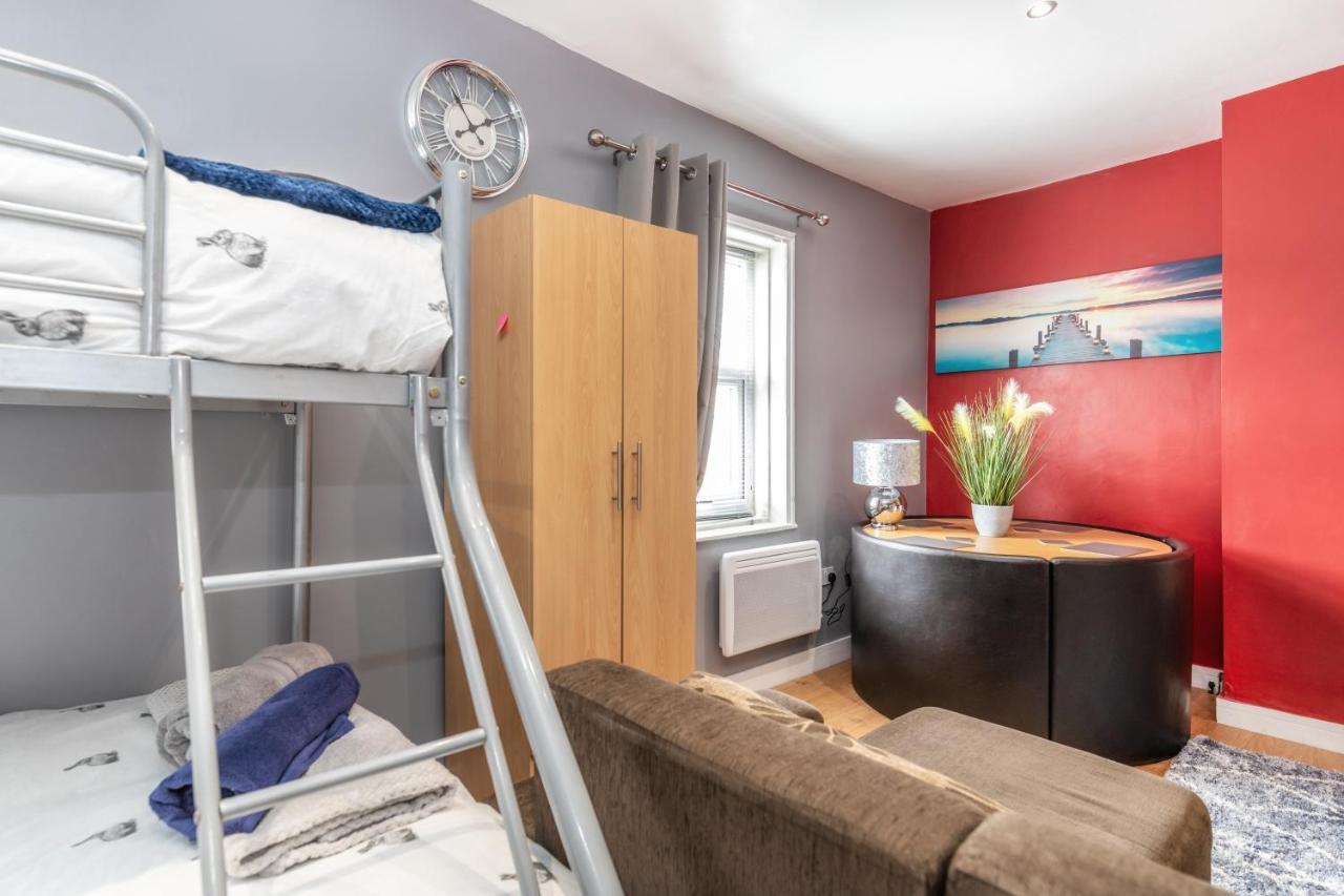 Darlington Luxury Penthouse Apartment Dış mekan fotoğraf